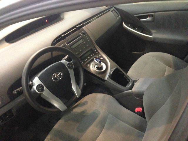 Toyota Prius 2010 photo 3