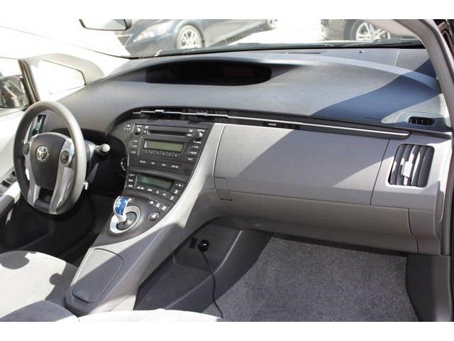 Toyota Prius 2010 photo 9