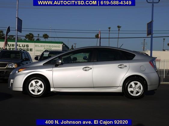 Toyota Prius 2010 photo 3