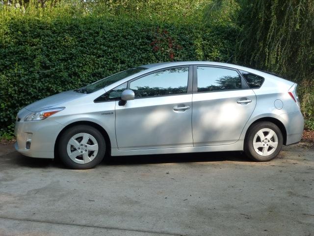 Toyota Prius 2010 photo 2