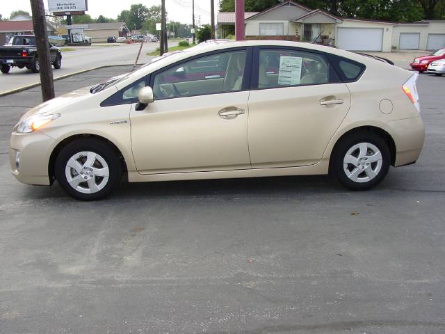 Toyota Prius ESi Hatchback