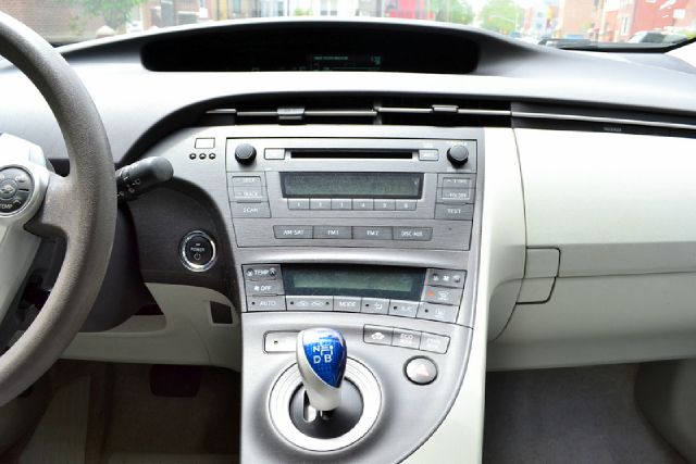 Toyota Prius 2010 photo 7