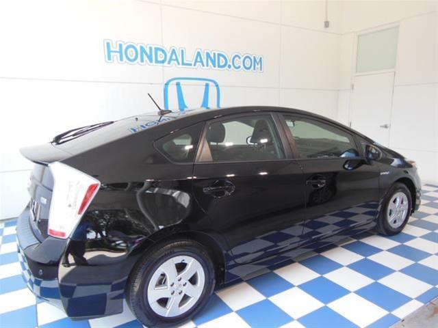 Toyota Prius 2010 photo 2