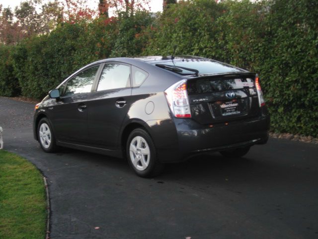 Toyota Prius 2010 photo 1