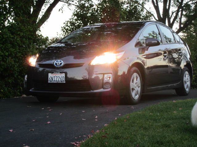 Toyota Prius 2010 photo 2