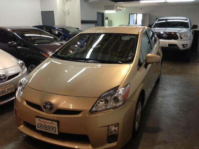 Toyota Prius 2010 photo 2