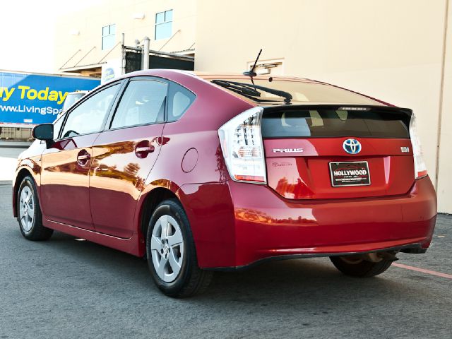 Toyota Prius 2010 photo 2