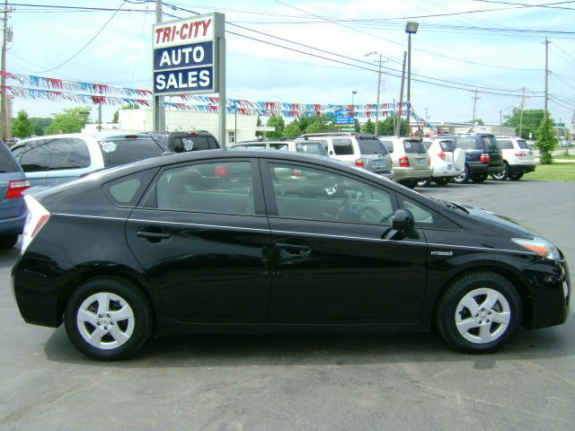 Toyota Prius 2010 photo 2