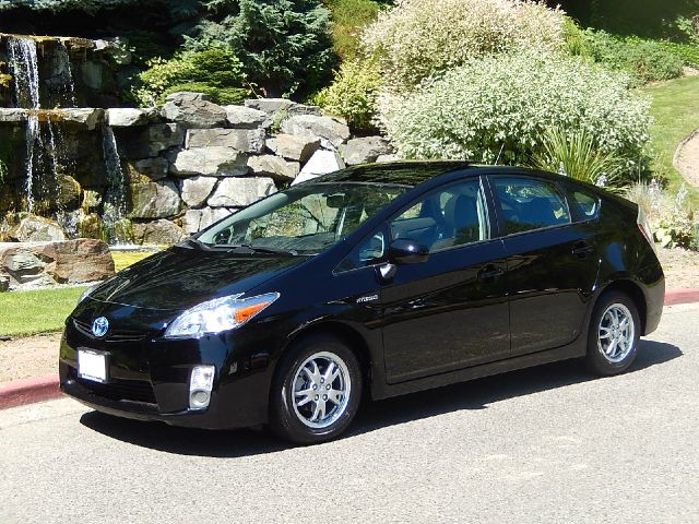 Toyota Prius 2010 photo 3