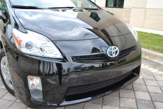 Toyota Prius 2010 photo 2