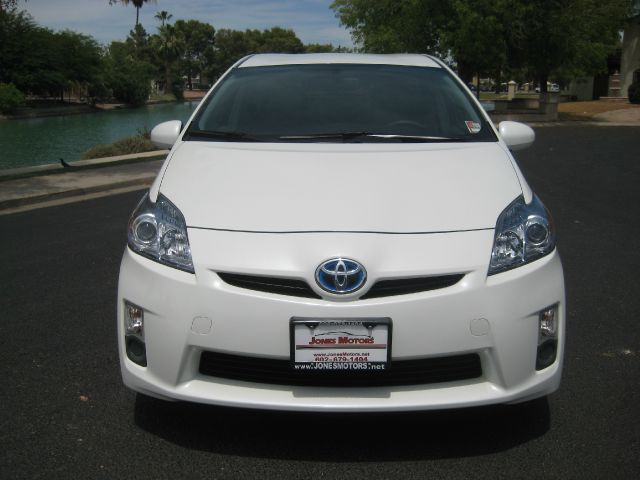 Toyota Prius 2010 photo 2