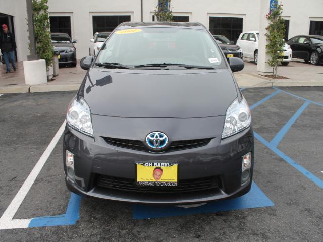 Toyota Prius 2011 photo 1