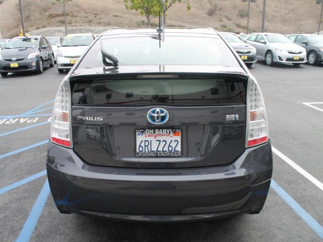 Toyota Prius 2011 photo 4