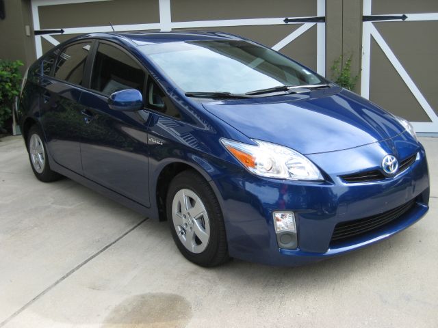 Toyota Prius 2011 photo 1