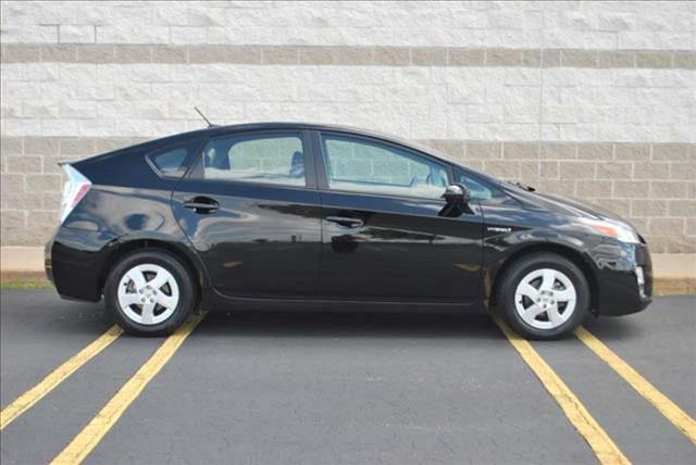 Toyota Prius 2011 photo 2