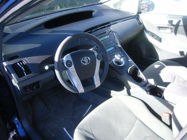 Toyota Prius 2011 photo 3