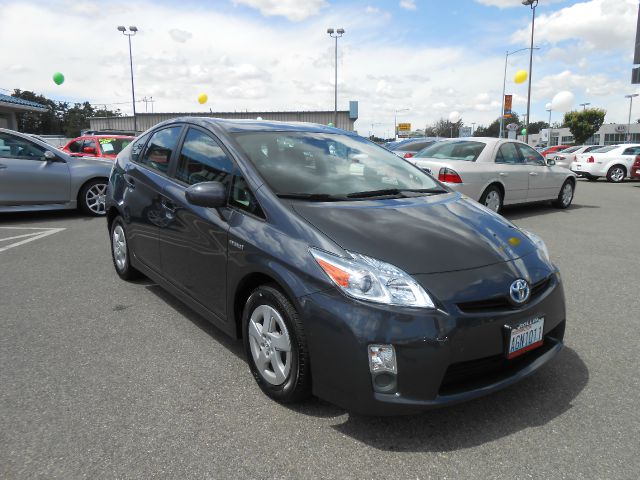 Toyota Prius SE Flex Fuel Sto N Go FWD 1 Owner Hatchback