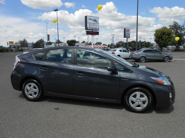 Toyota Prius 2011 photo 3