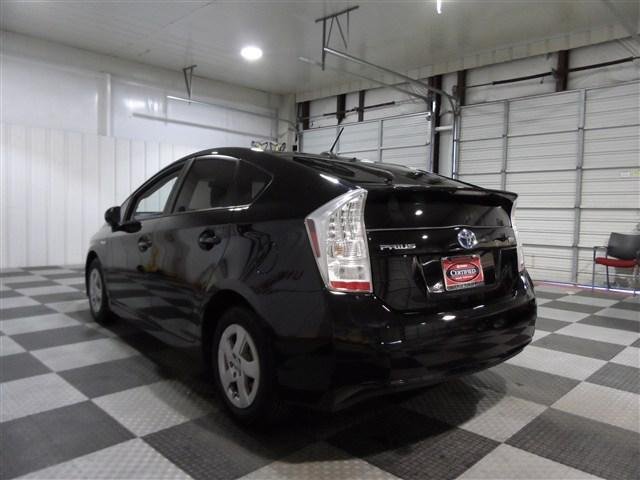 Toyota Prius 2011 photo 4