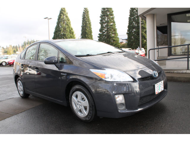 Toyota Prius 2011 photo 1