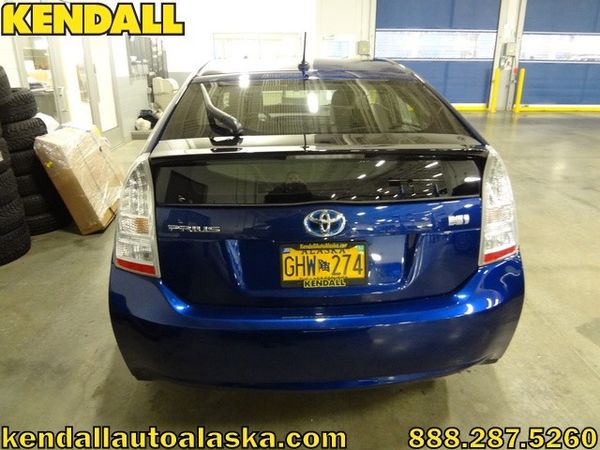 Toyota Prius 2011 photo 2