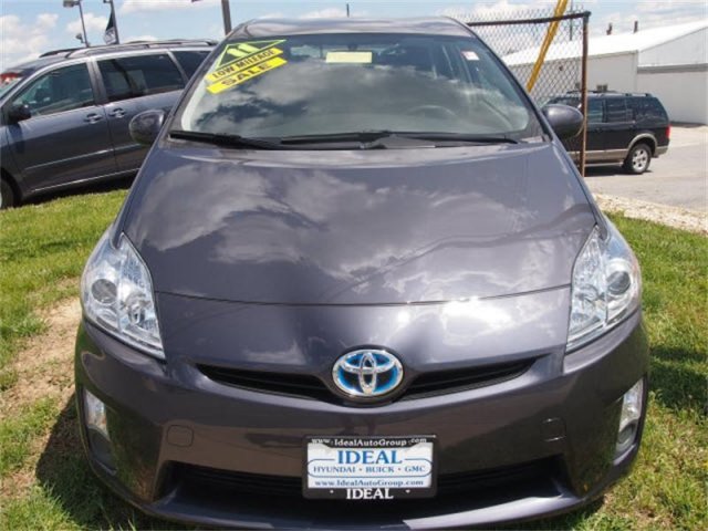 Toyota Prius 2011 photo 2