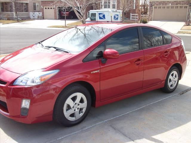 Toyota Prius 2011 photo 2