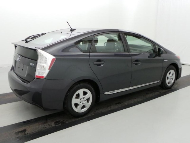 Toyota Prius 2011 photo 3