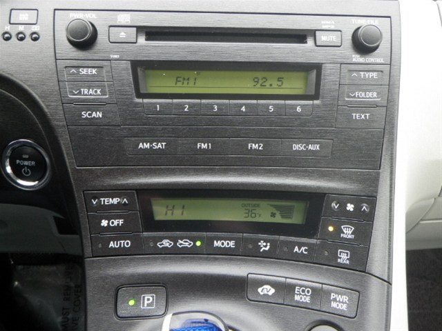 Toyota Prius 2011 photo 1