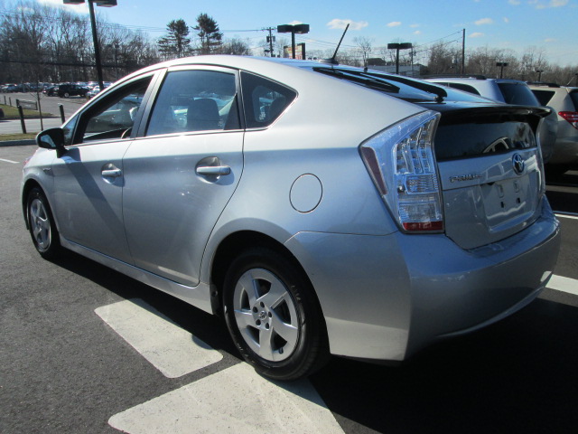 Toyota Prius 2011 photo 2