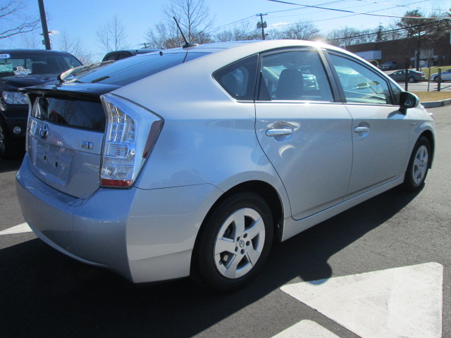 Toyota Prius 2011 photo 3