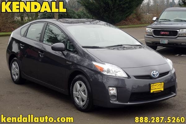 Toyota Prius 2011 photo 2