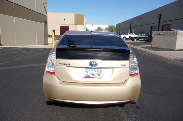 Toyota Prius 2011 photo 3