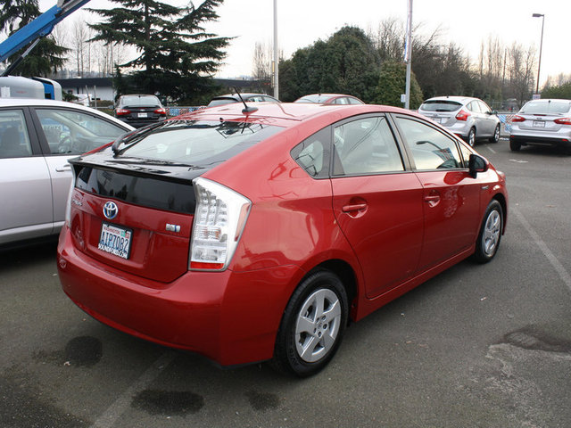 Toyota Prius 2011 photo 3