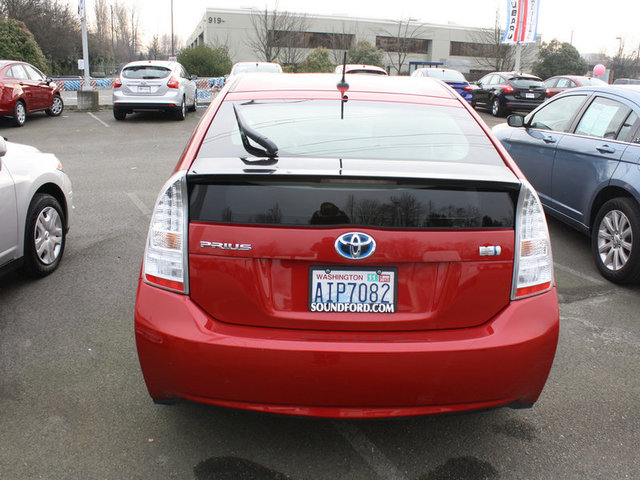 Toyota Prius 2011 photo 4