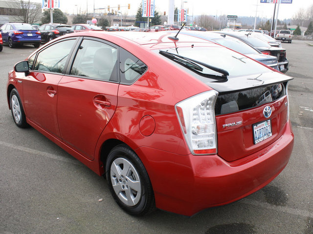 Toyota Prius 2011 photo 5