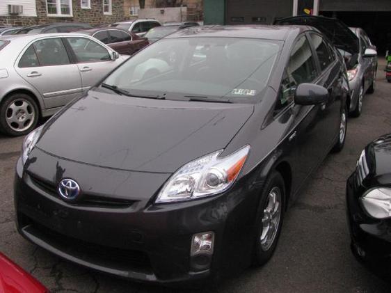 Toyota Prius 2011 photo 1