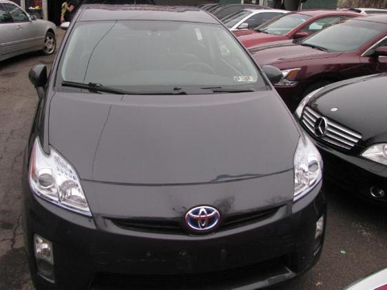 Toyota Prius 2011 photo 2