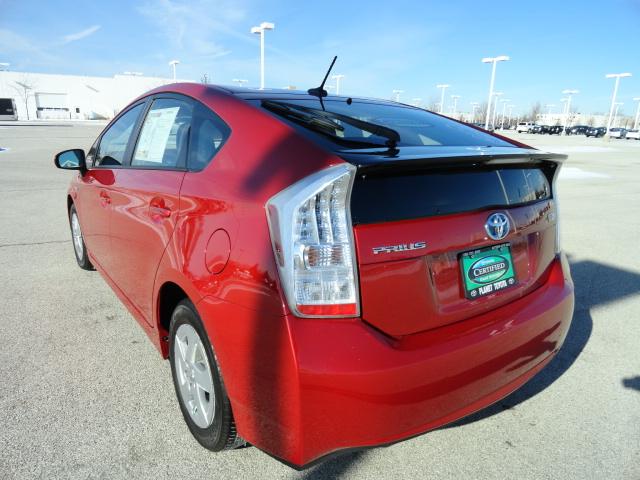 Toyota Prius 2011 photo 5