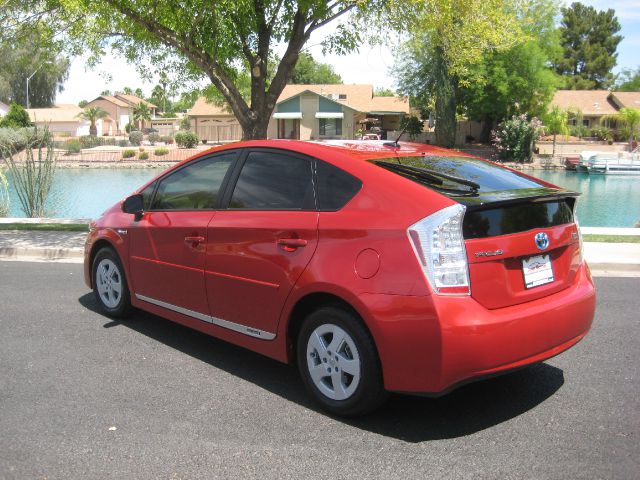 Toyota Prius 2011 photo 11