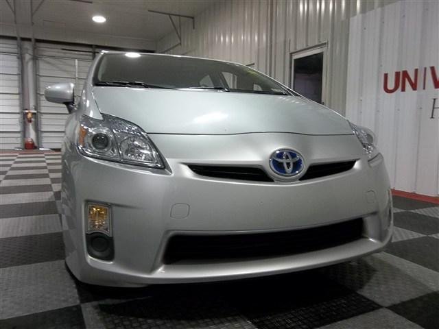 Toyota Prius 2011 photo 1