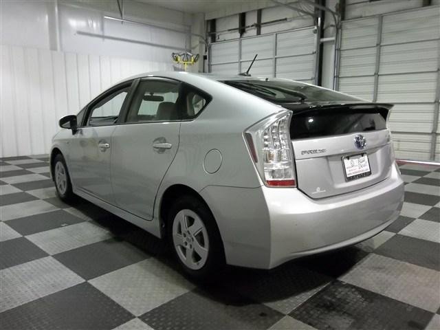 Toyota Prius 2011 photo 4