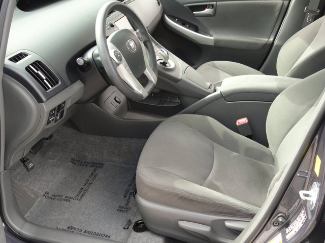 Toyota Prius 2011 photo 3