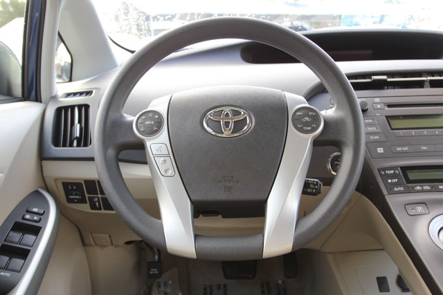 Toyota Prius 2011 photo 5