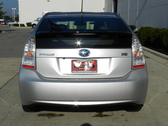 Toyota Prius 2011 photo 5