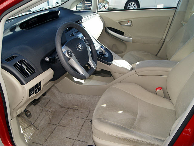 Toyota Prius 2011 photo 5