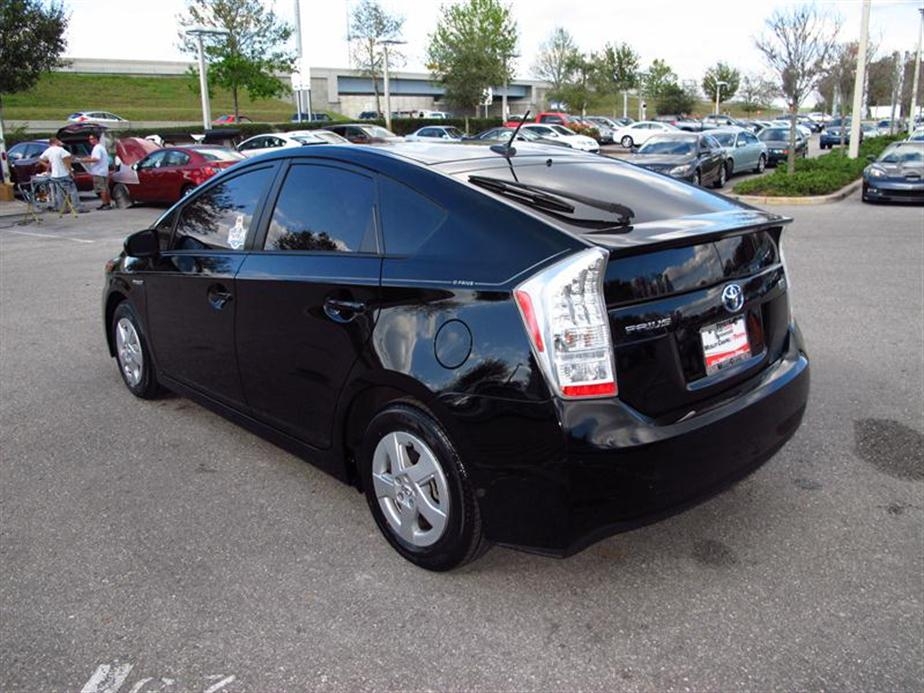 Toyota Prius 2011 photo 5