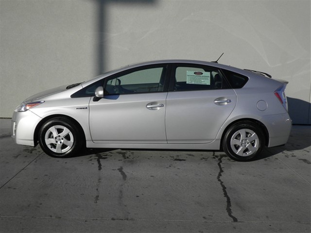 Toyota Prius 2011 photo 3