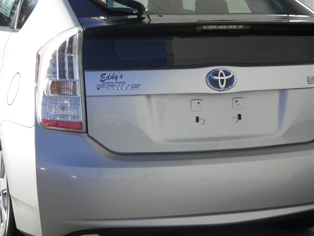 Toyota Prius 2011 photo 5