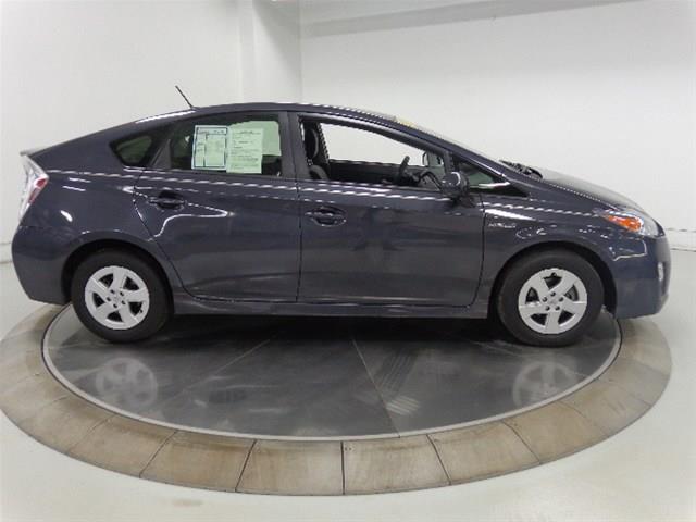 Toyota Prius 2011 photo 17